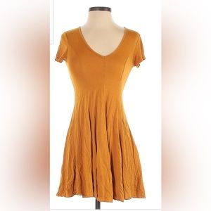 forever 21 size medium yellow skater fit & flare dress